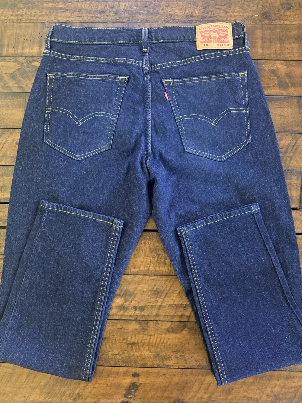 NWOT Levi's 531 Athletic Slim Indigo Blue Jeans 36W x 32L